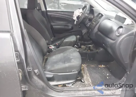 2018 Nissan Versa 1.6 S из США, поврежденный, VIN 3N1CN7AP6JL834185